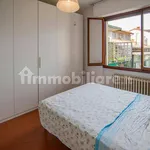 Rent 1 bedroom apartment of 40 m² in Florence