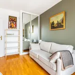 Appartement de 67 m² avec 2 chambre(s) en location à Paris