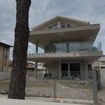 Affitto 5 camera appartamento di 80 m² in Cervia