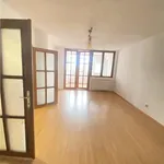 Rent 3 bedroom apartment of 77 m² in Brasov