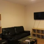 Rent 6 bedroom house in East Midlands