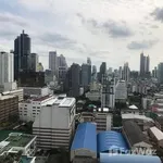 Rent 1 bedroom house of 34 m² in Bangkok