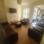 Rent 6 bedroom house in East Midlands