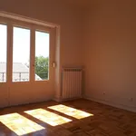 Rent 4 bedroom house of 250 m² in Lisboa