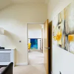 Rent 3 bedroom apartment in Yorkshire And The Humber