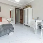 Rent 5 bedroom apartment in Valencia