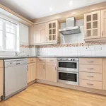 Rent 3 bedroom apartment in South Oxfordshire