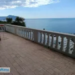 Rent 3 bedroom apartment of 105 m² in Genoa