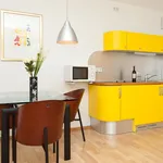 Miete 1 Schlafzimmer wohnung von 495 m² in Berlin