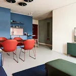 Rent 4 bedroom apartment of 70 m² in Berlin