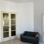 Appartement de 760 m² avec 1 chambre(s) en location à Marseille