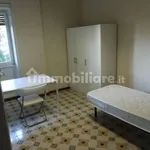 Rent 5 bedroom apartment of 120 m² in Rome