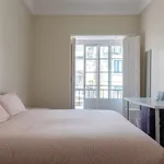 Rent 7 bedroom apartment in Lisbon