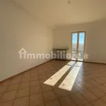 Affitto 4 camera appartamento di 100 m² in Alessandria