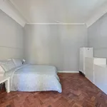 Rent 14 bedroom apartment in Lisbon