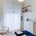 Rent 4 bedroom apartment in Lisbon