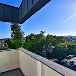 Rent 18 bedroom house in Los Angeles