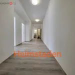 Pronajměte si 3 ložnic/e byt o rozloze 61 m² v Havířov