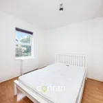 Rent 2 bedroom flat in London