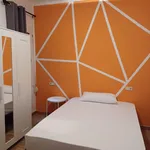 Rent 6 bedroom apartment in Barcelona