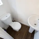 Rent 4 bedroom flat in Birmingham