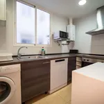 Rent 4 bedroom apartment of 75 m² in Valencia