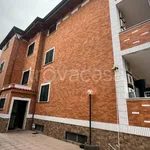 Rent 5 bedroom apartment of 100 m² in Castel Volturno