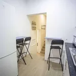 Rent a room in lisbon