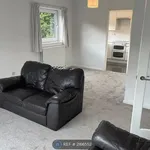 Rent 3 bedroom apartment in Yorkshire And The Humber