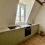 Appartement de 75 m² avec 3 chambre(s) en location à Paris