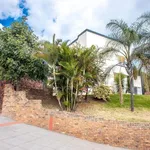 Rent 5 bedroom house of 300 m² in Pretoria