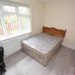 Rent 4 bedroom flat in West Midlands