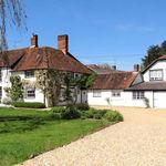 Rent 5 bedroom house in South East England