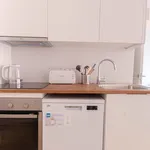 Rent 3 bedroom apartment of 10 m² in Barcelona