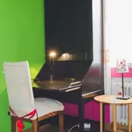 Rent a room of 100 m² in madrid