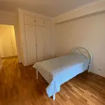 Rent a room in lisbon