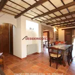 Rent 5 bedroom house of 190 m² in Cefalù