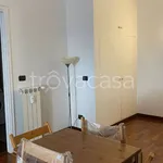 Affitto 1 camera appartamento di 50 m² in Napoli