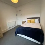 Rent 4 bedroom apartment in Scotland