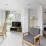 Rent 2 bedroom apartment of 65 m² in london