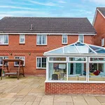 Rent 6 bedroom house in West Midlands