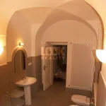 Rent 2 bedroom apartment of 94 m² in Prague