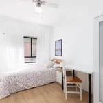 Rent 3 bedroom apartment in Valencia