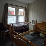 Rent 3 bedroom house in West Midlands