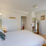 Louez une chambre de 185 m² à Paris