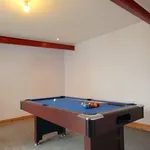 Rent 2 bedroom flat in Wales