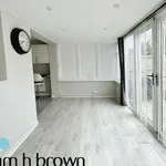 Rent 3 bedroom flat in Colchester