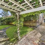 Rent 5 bedroom house in Northbridge