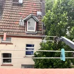 Miete 4 Schlafzimmer wohnung von 60 m² in Wiesbaden