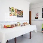 Rent 5 bedroom house in Lisbon